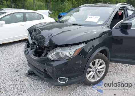 2019 Nissan Rogue Sport Sv z USA, uszkodzony, nr VIN JN1BJ1CR2KW623239